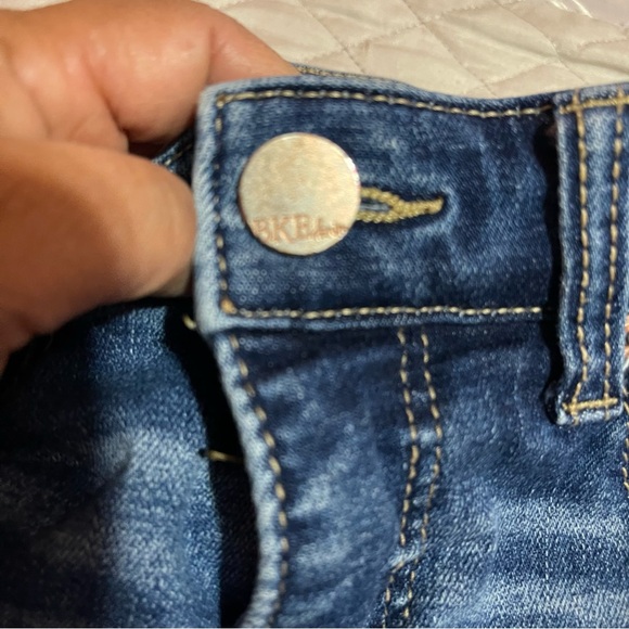 BKE Parker Distressed Universal Fit High Rise S Flare Stretch Denim 5-Pocket - Picture 4 of 7